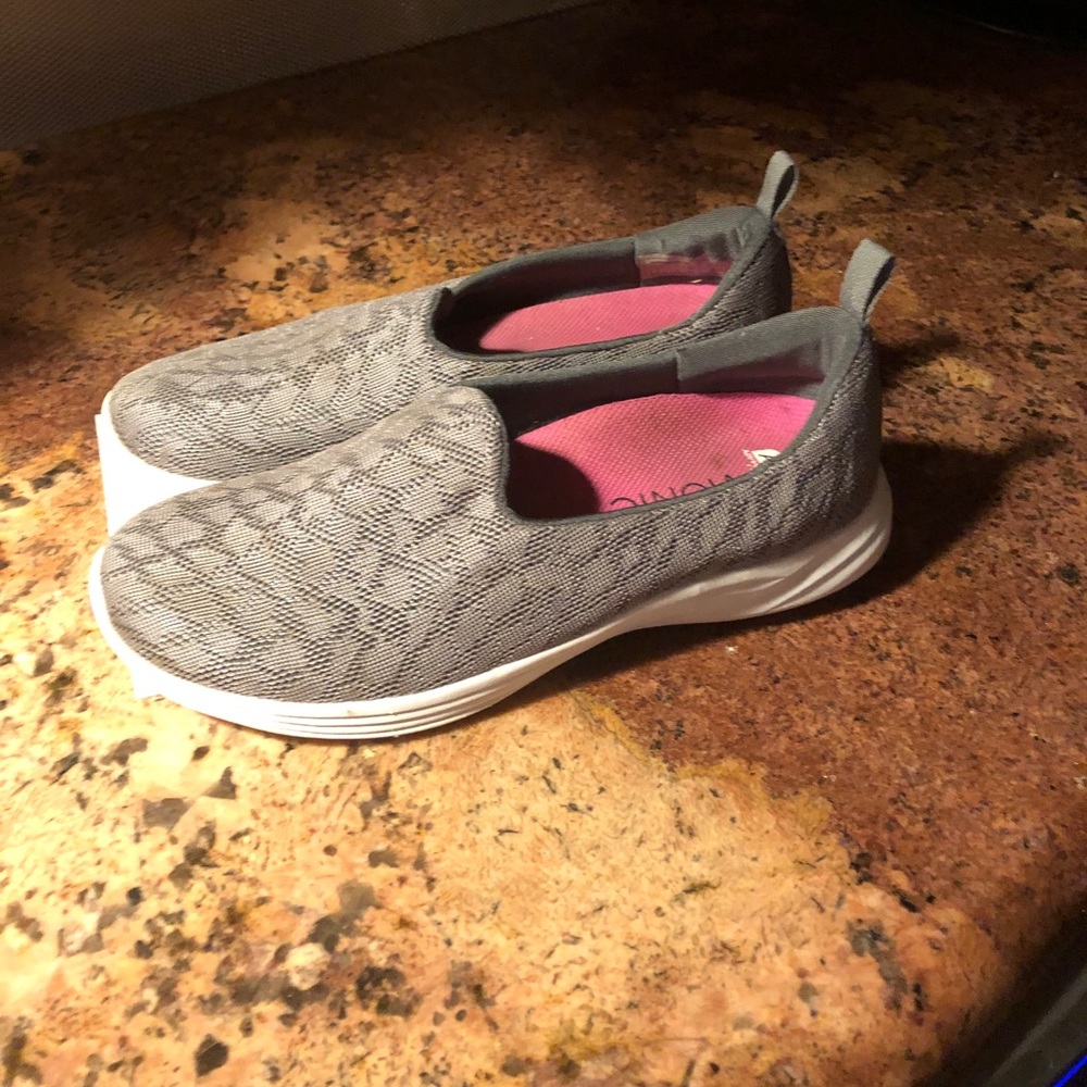 AMS Vionic Gray womens shoe